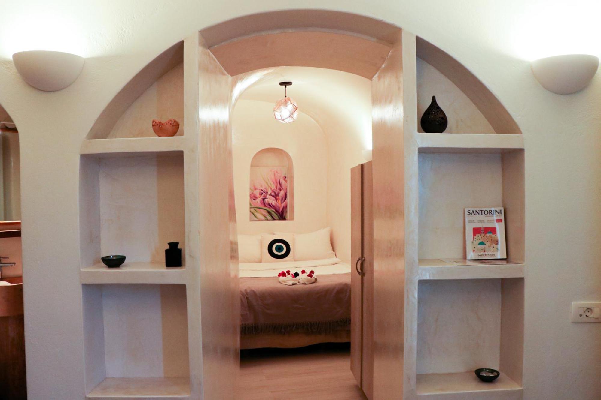 Apartment Mati Cave